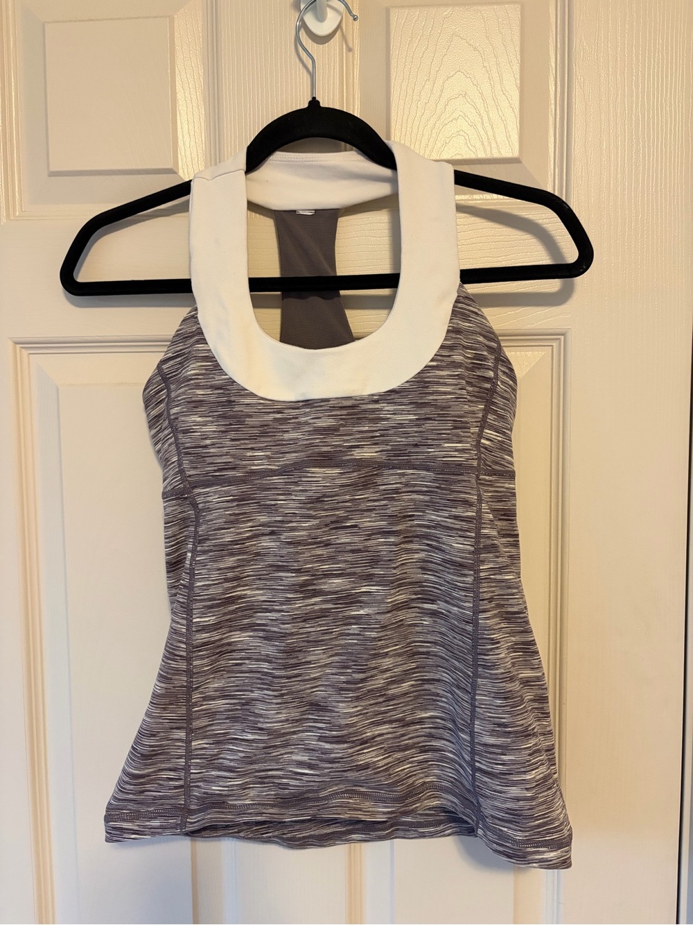 💜 LULULEMON - Size 6 Tank Top